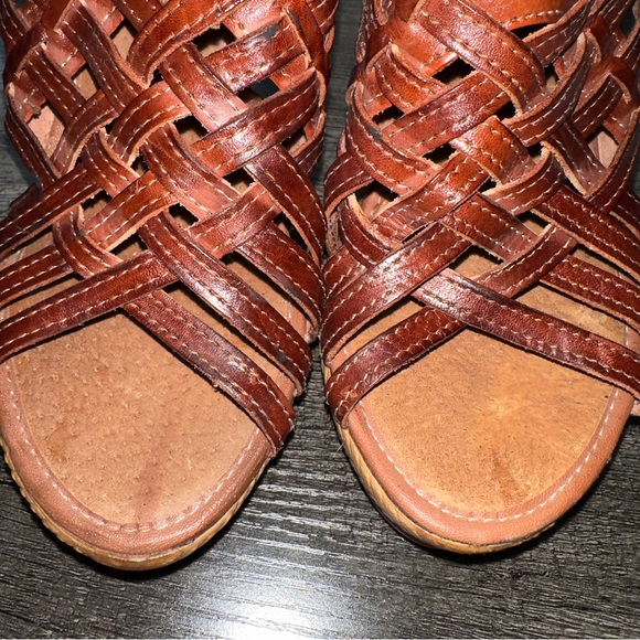 Raramuri Woven Brown Wedge Sandal (5)*Read Description* - Picture 12 of 15
